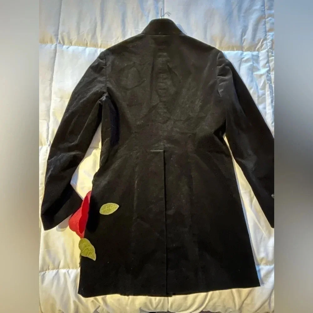 Unique Cambridge Dry goods black jacket coat with flowers floral embellishment